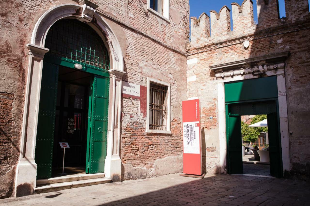 Venezia Biennale Bianco & Rosso Apartment Exterior foto